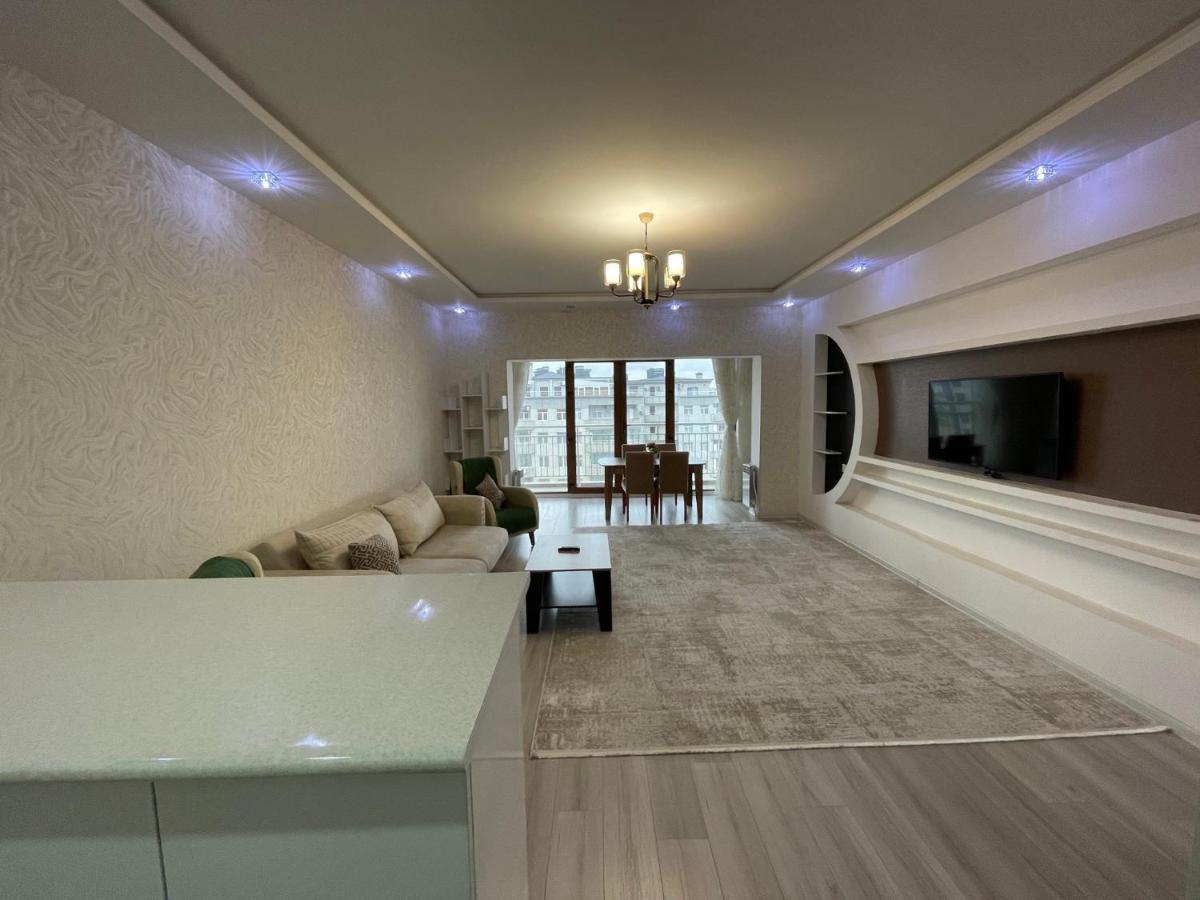 Ferienwohnung Park Azure Luxury Baku Exterior foto